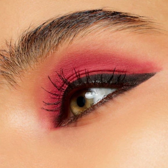 MAC Cosmetics Powder Kiss Soft Matte Eye Shadow - Picture 6 of 8